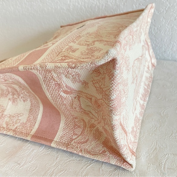 Christian Dior Pink Toile De Jouy Embroidery Medium Book Tote - Picture 13 of 16